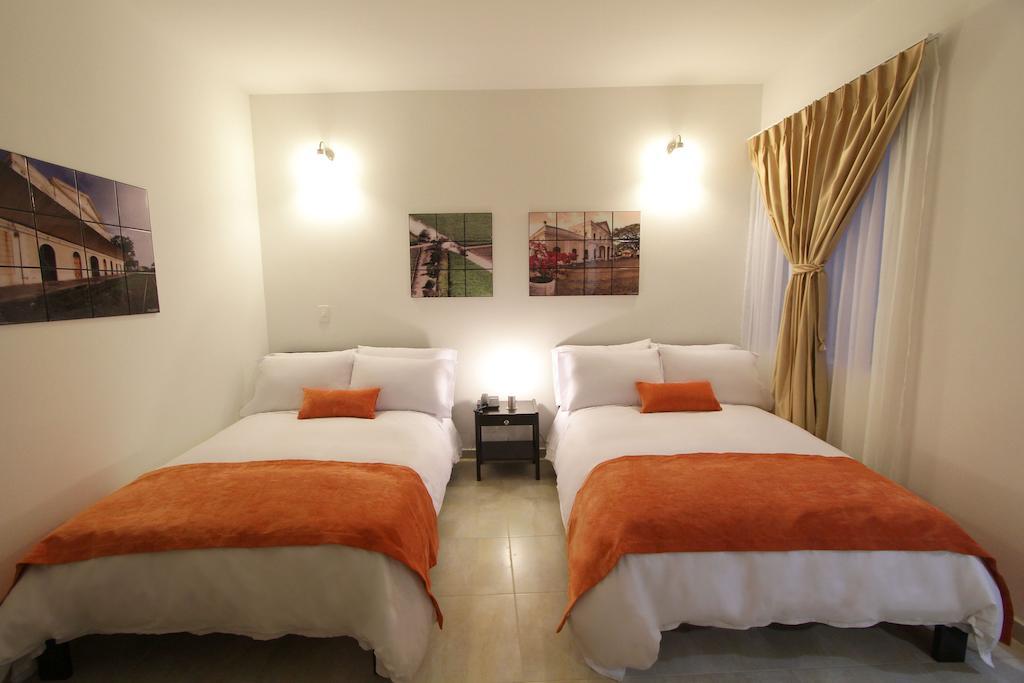 Hotel Casa Centenario Cali Quarto foto